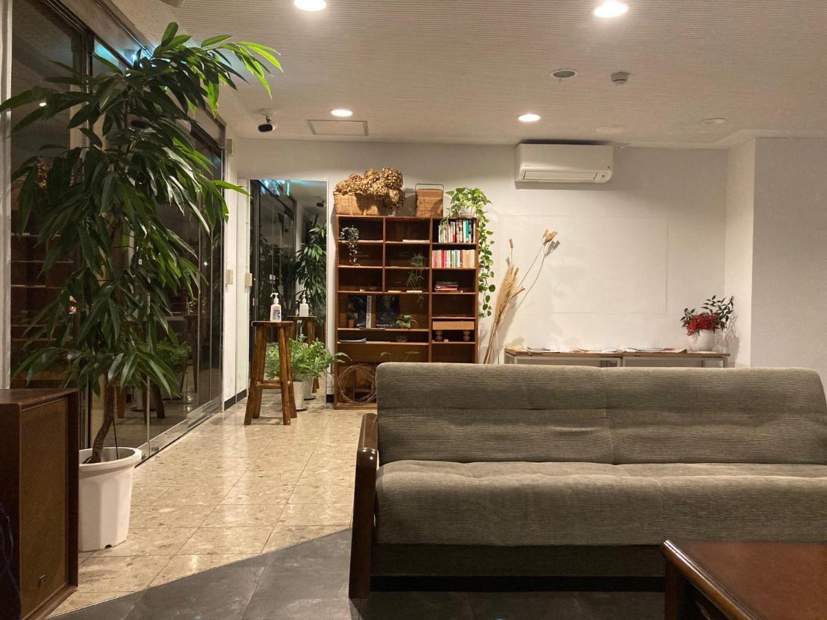 J-Hoppers Beppu Guesthouse ジェイホッパーズ別府ゲストハウス Buitenkant foto